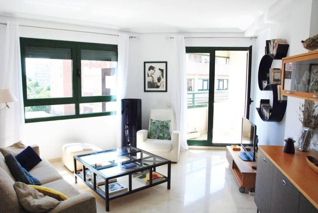 Valencia Las Artes Y Ciencias + Garaje + Netflix Ngoại thất bức ảnh